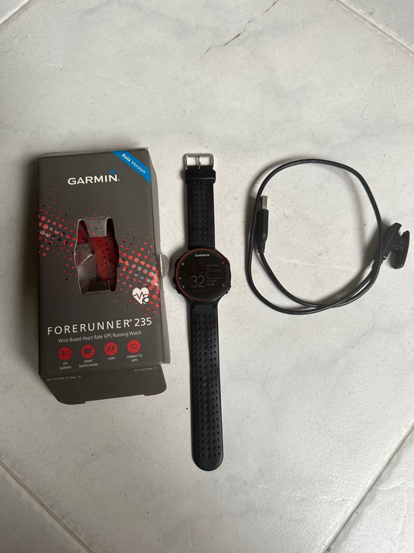 Garmin Forerunner 235
