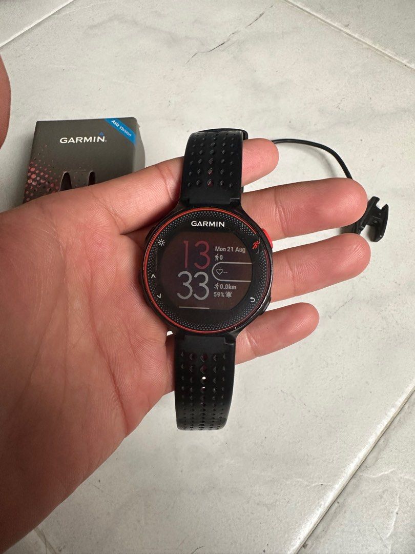 Garmin Forerunner 235