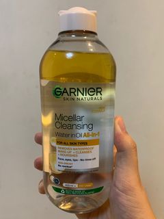 (Category: ) located in . Submitted by skincaresissy (Listing ID 1250266691, Image 1). Description: .