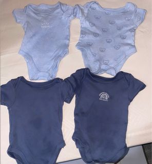 (Category: ) located in . Submitted by prelovedclosets__ (Listing ID 1250354750, Image 1). Description: .