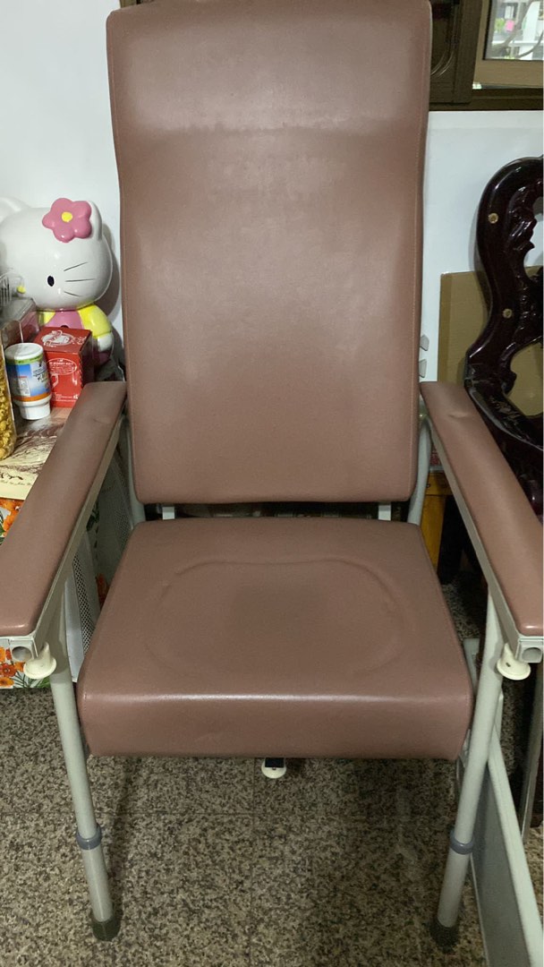 Geriatric Chair, Furniture & Home Living, Furniture, Chairs on Carousell