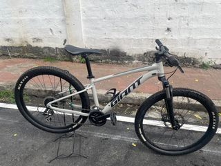 Giant Talon 2 MTB (Mountain Bike)