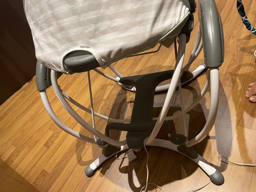 Graco 2024 glider zebra