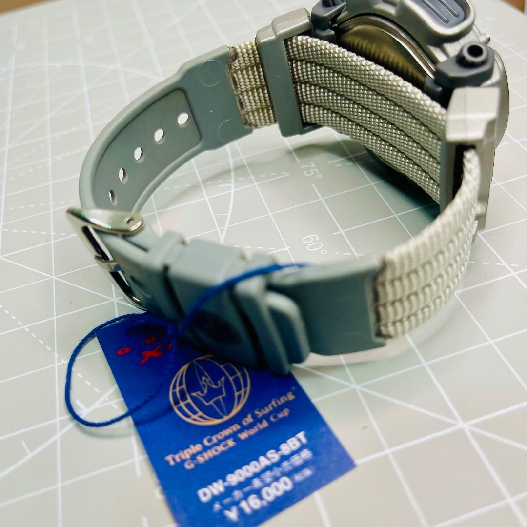 G-SHOCK DW-9000 | NEW WITH BOX | AUTO-LIGHT | WR 20BAR