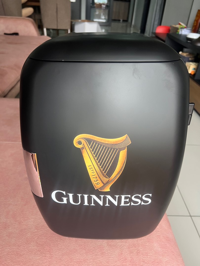 Guinness Limited Edition Mini Fridge, Hobbies & Toys, Collectibles & Memorabilia, Vintage