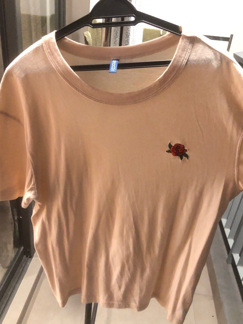 H&m rose deals t shirt