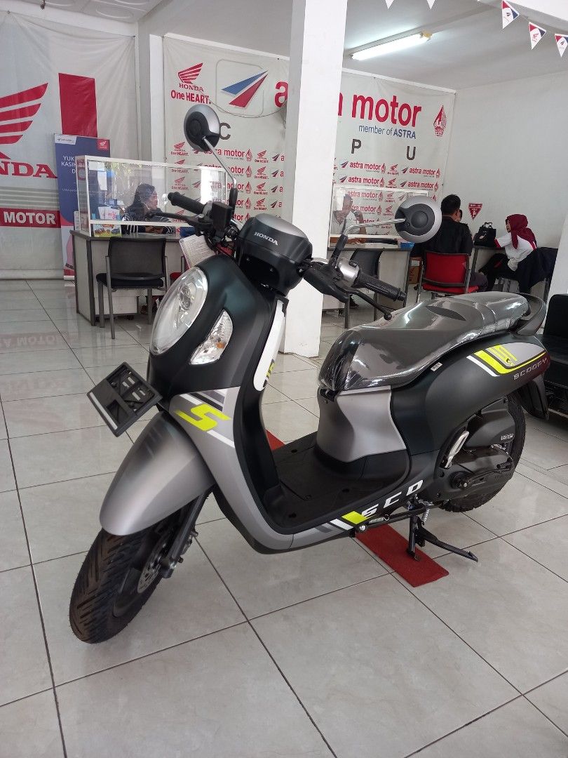 Honda Scoopy sporty terbaru 2023 dan termurah on Carousell