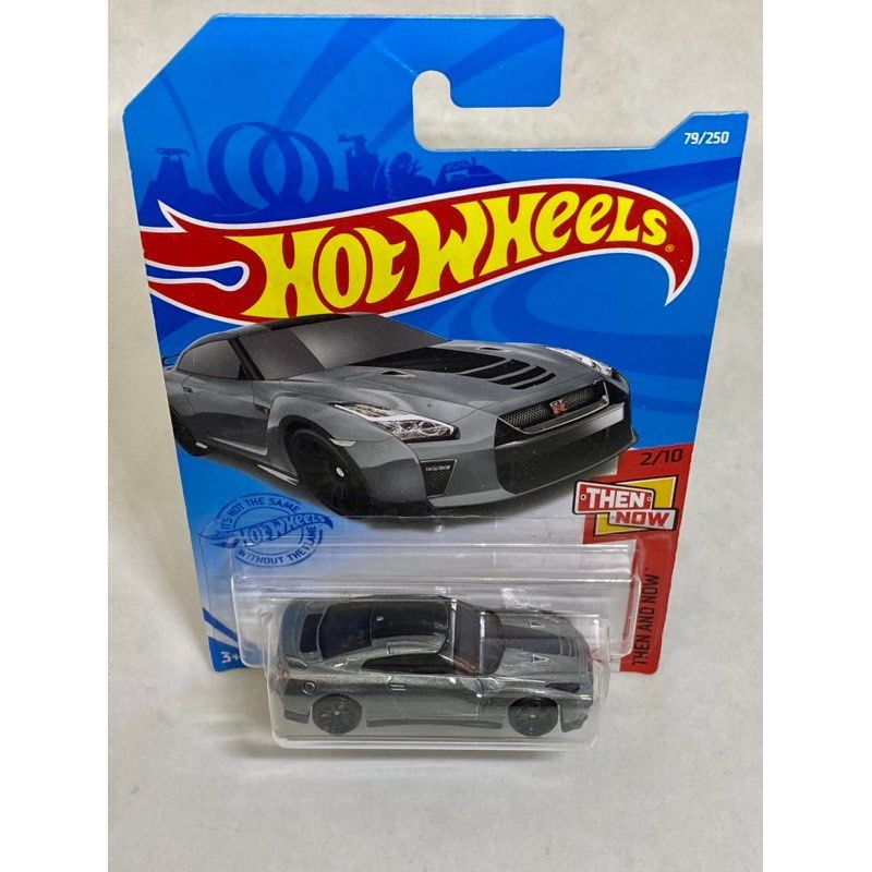 Hot Wheels 17 NISSAN GT R R35 Metallic Grey Skyline GTR Racing