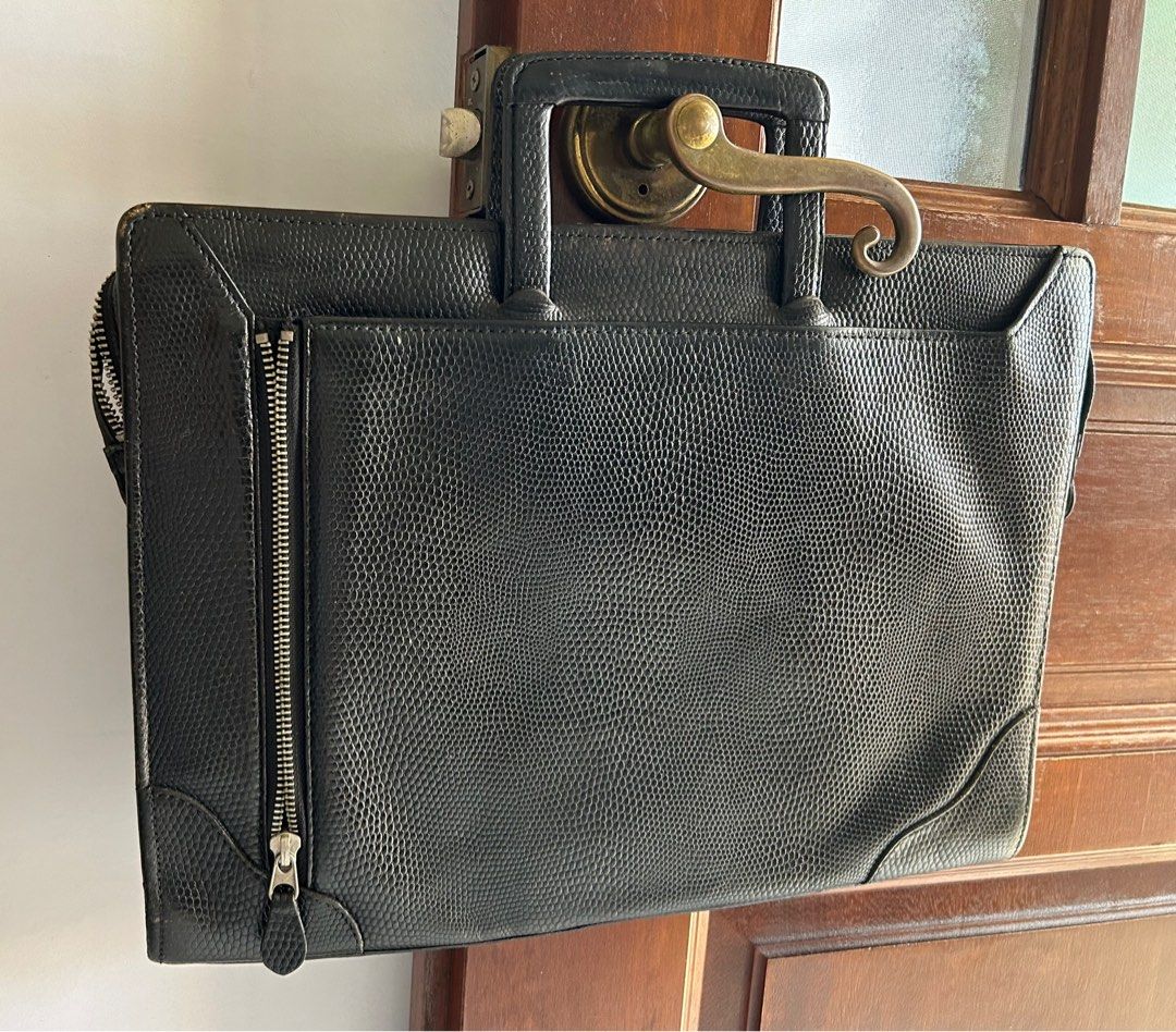 Japan quality real leather briefcase document bag folder, Men's Fashion