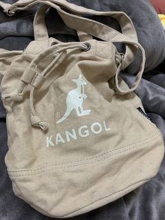 KANGOL袋鼠 帆布水桶包/奶茶色