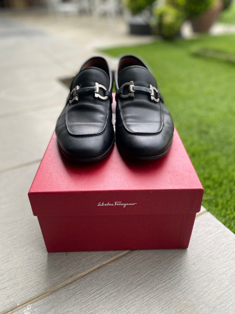 Ferragamo original outlet