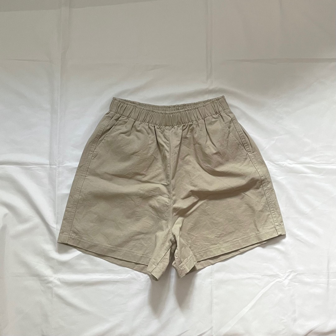 Mens khaki elastic waist top shorts
