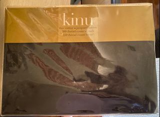 450 Thread Count KINU single fitted sheet, pillow case and quilt/duvet cover.