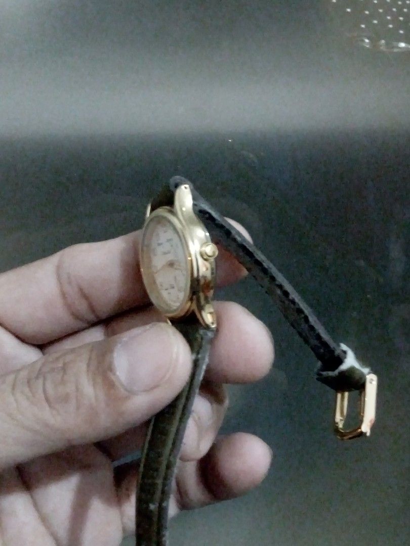 Ladies Watch 002 The World of Peter Rabbit by ALBA on Carousell