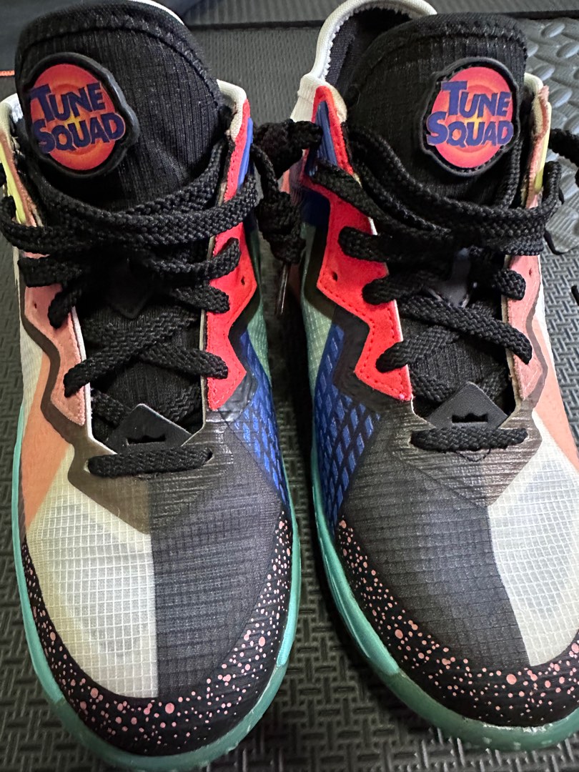Lebron Looney Tunes Edition for Women, Women's Fashion, Footwear