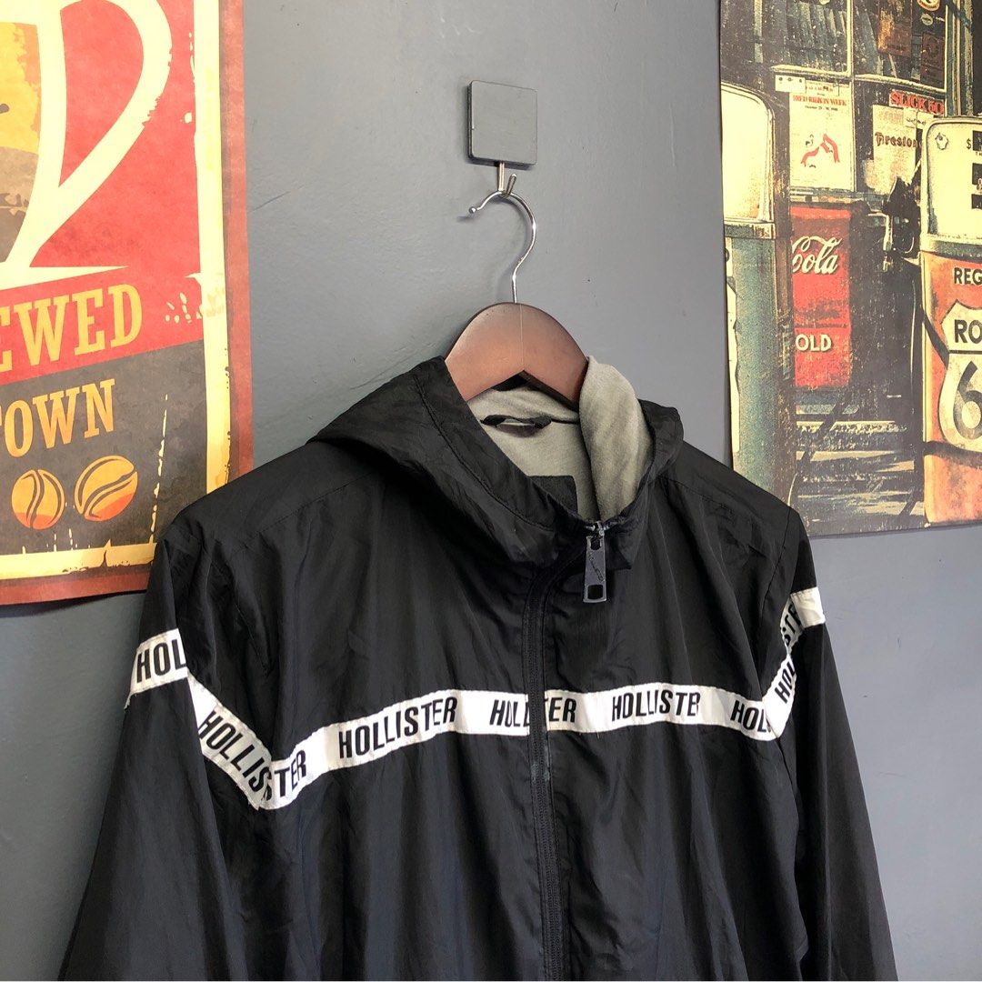 hollister windbreaker womens
