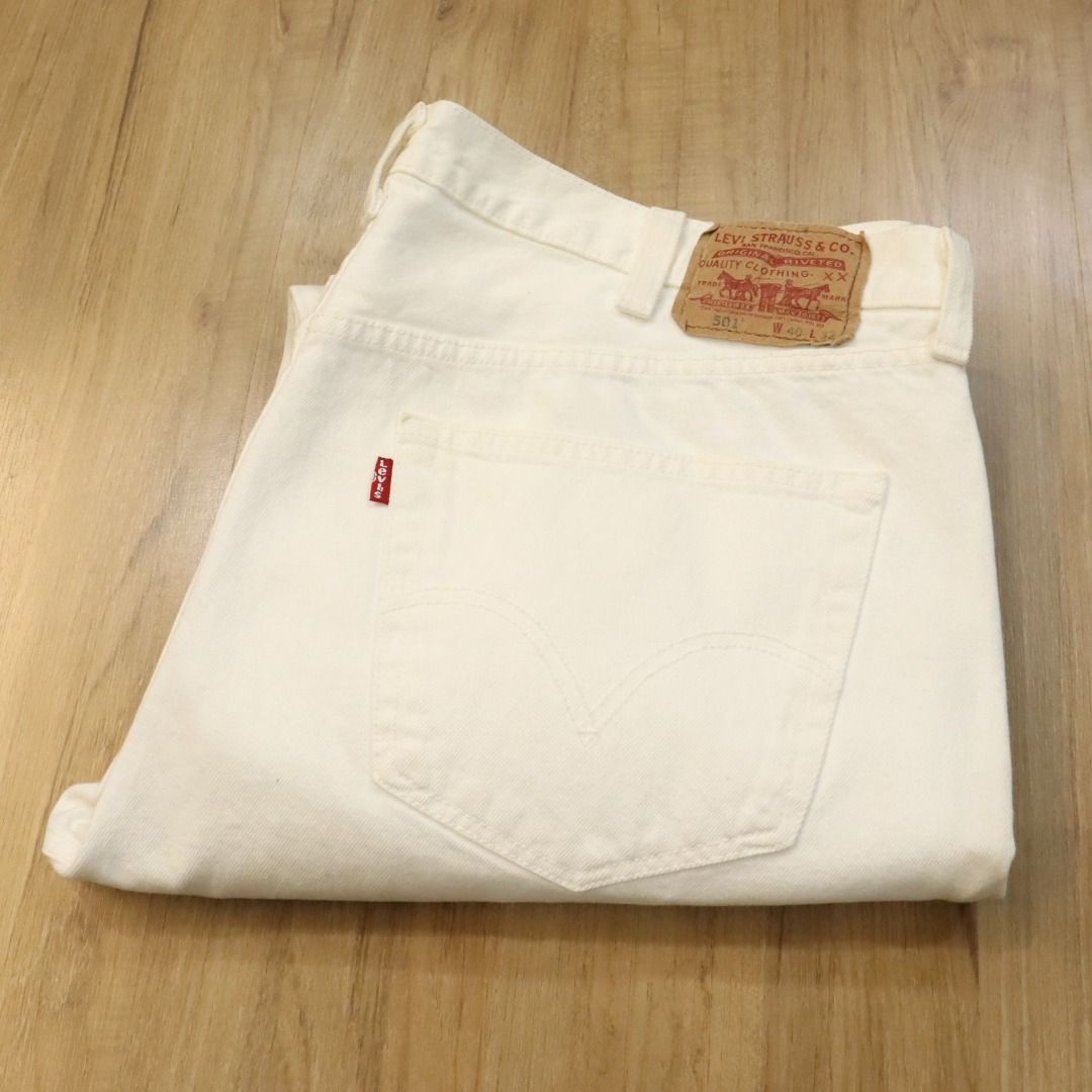 Jean levis deals droit