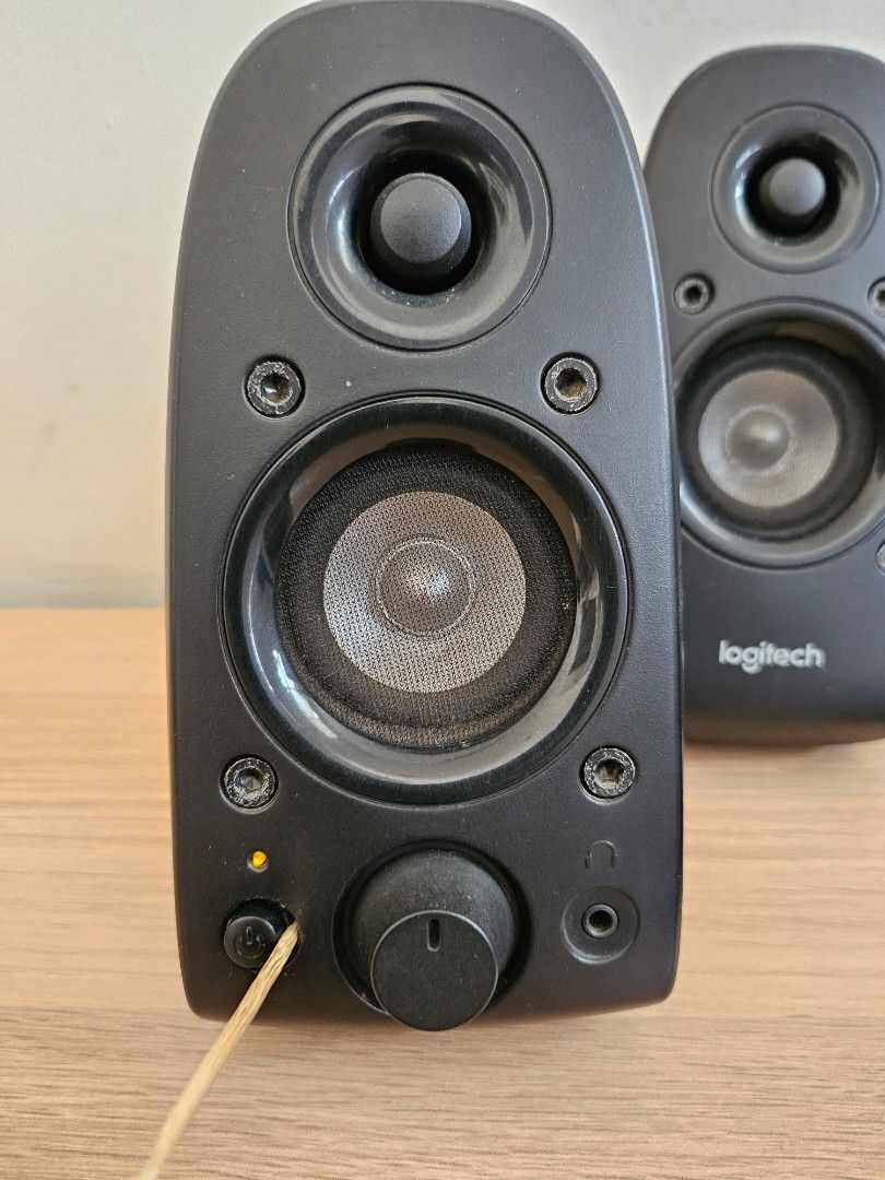 Logitech z506 bluetooth adapter top