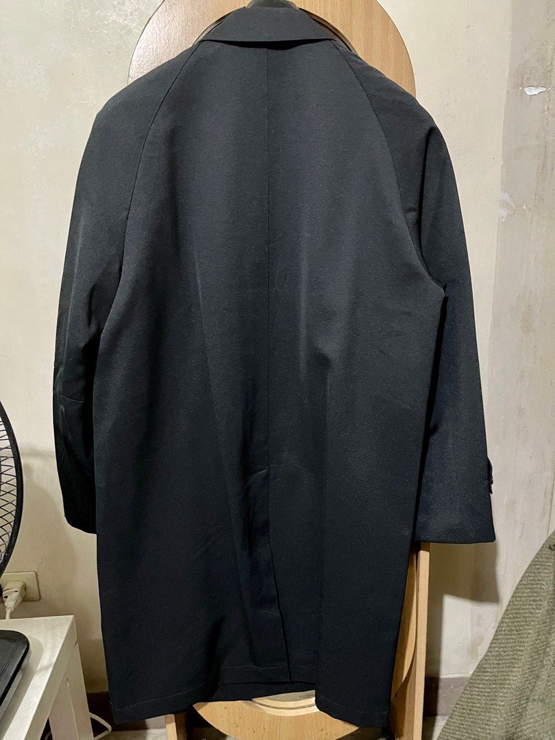 Long black coat (Category: Coats, Jackets and Outerwear) located in Makati City. Submitted by mpr3rd (Listing ID 1250233627, Image 2). Description: Used a few times during a HK trip. Dry cleaned and stored..