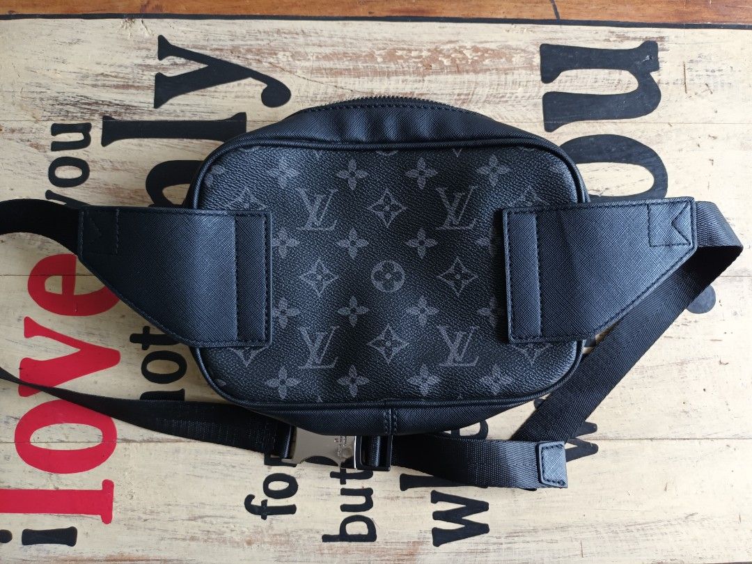 Louis Vuitton Pouch Belt Bag Men s Fashion Bags Belt bags