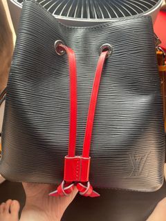 Louis Vuitton Neo Alma BB Empreinte Leather Bag, Luxury, Bags & Wallets on  Carousell