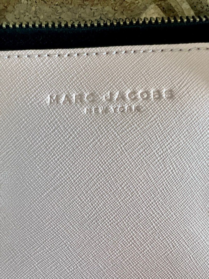 Marc jacobs on sale 13 laptop bag