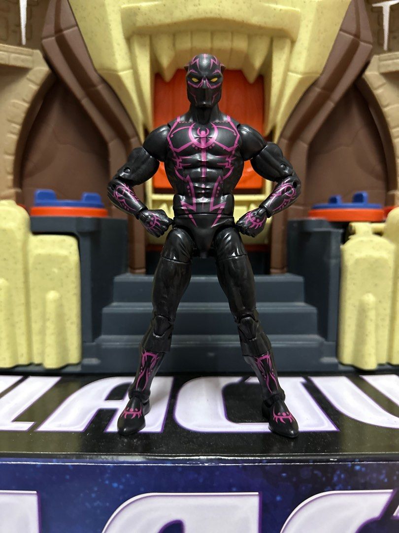 Marvel legends store black panther vibranium