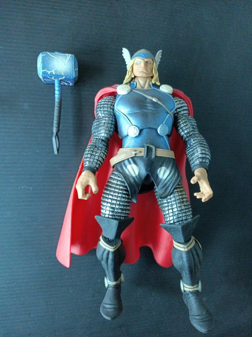 Sdcc thor marvel legends hot sale