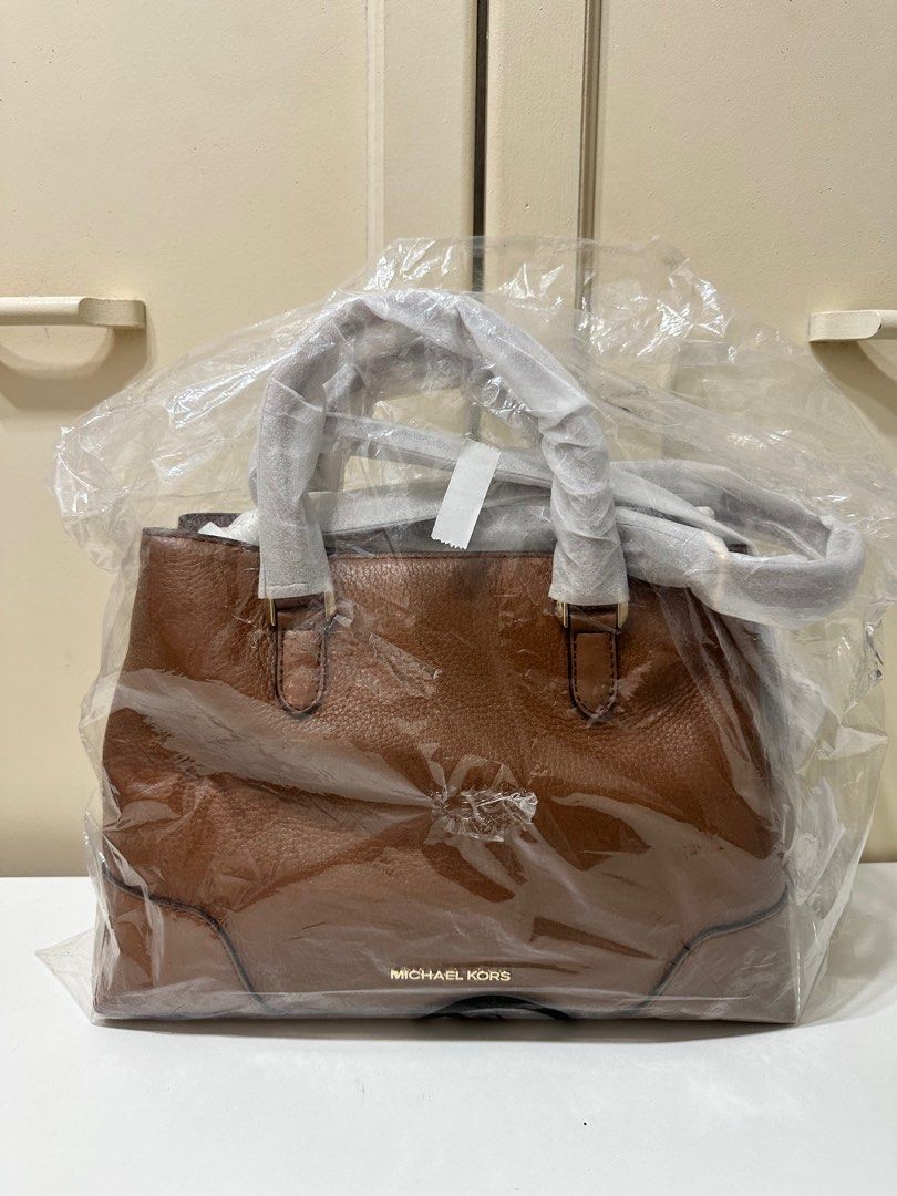 Michael kors crosby medium messenger outlet