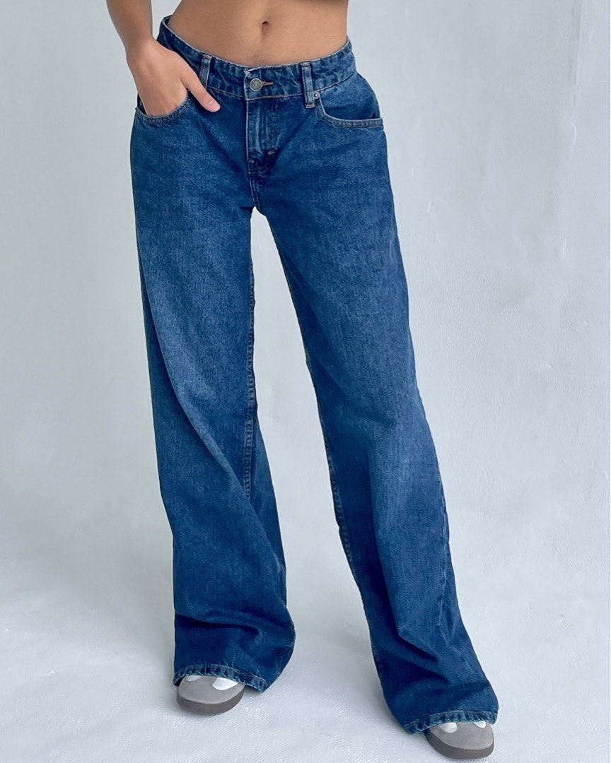 MOTEL X JACQUIE Roomy Extra Wide Low Rise Jeans in Mid Blue, Women's  Fashion, Bottoms, Jeans & Leggings on Carousell