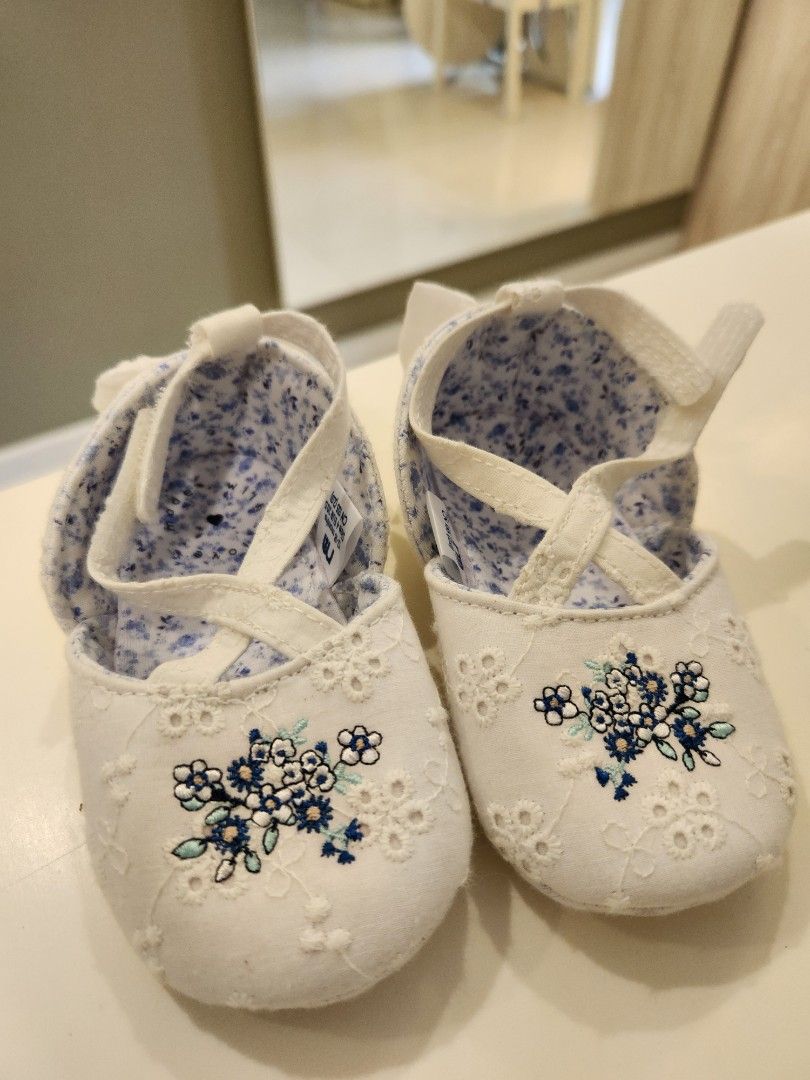 MOTHERCARE baby girl shoe