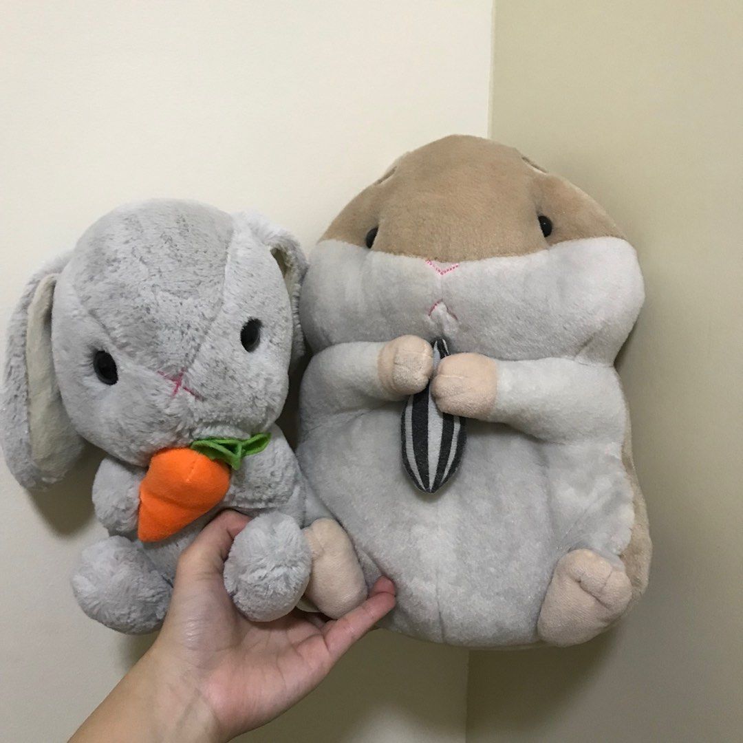 Mumuso cat deals stuffed toy