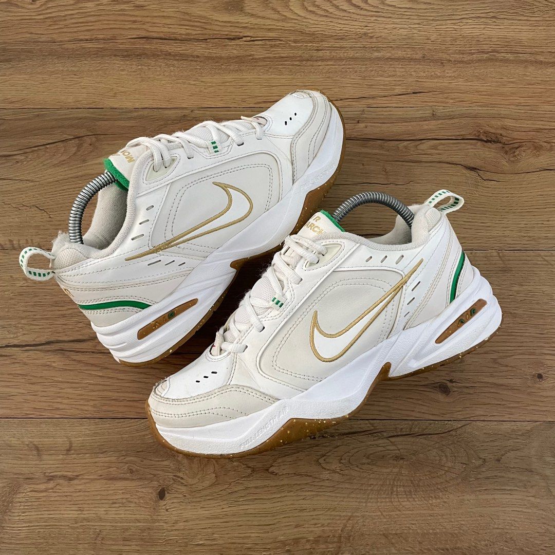 Nike air monarch uk hot sale