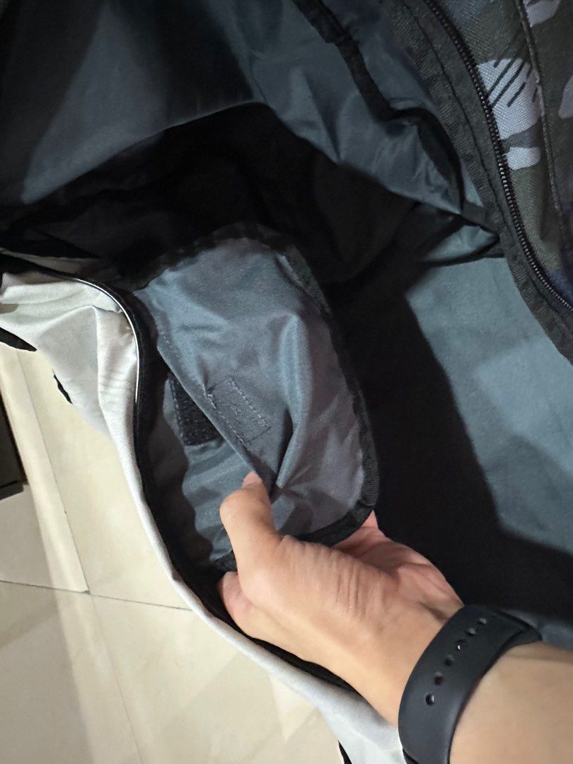 Nike Camouflage Duffle Bag ( L ), Men's Fashion, Bags, Sling Bags on