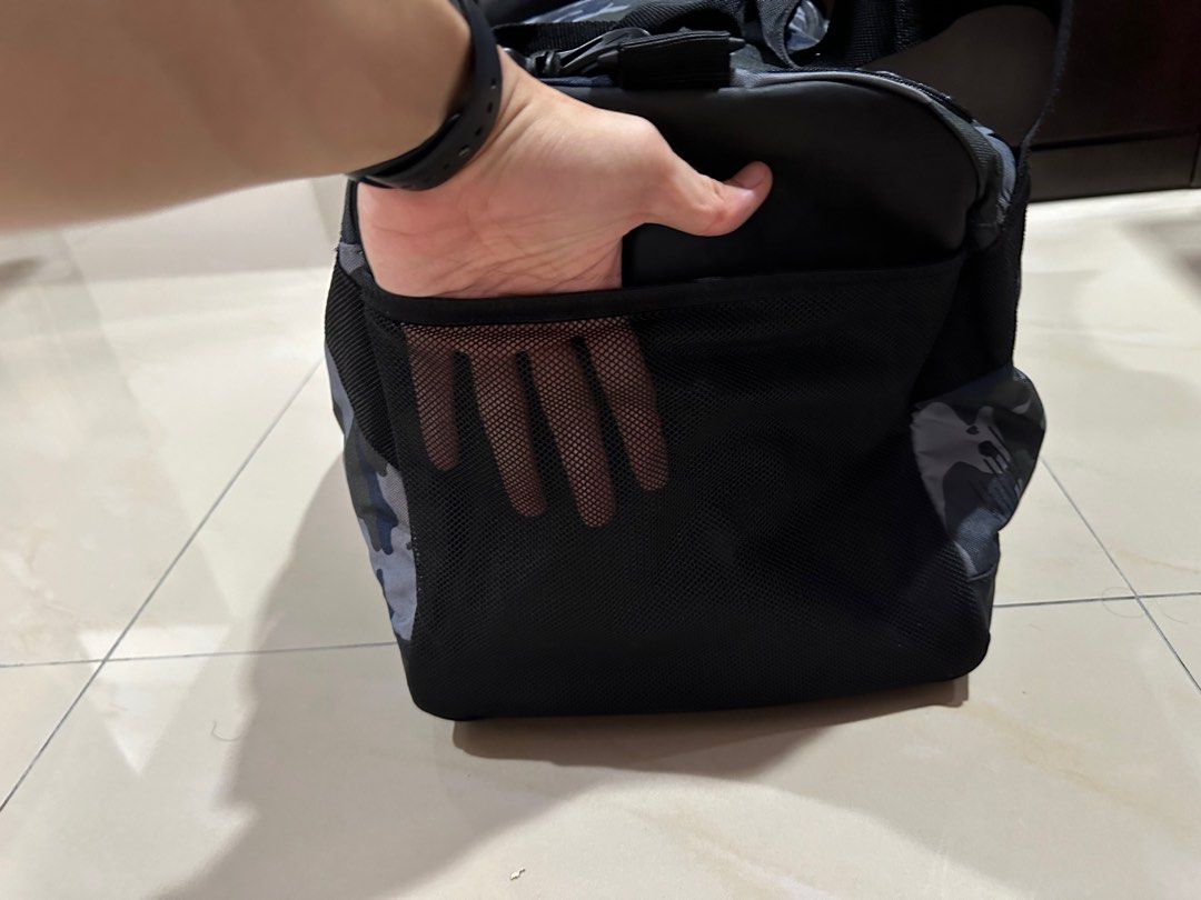 Nike Camouflage Duffle Bag ( L ), Men's Fashion, Bags, Sling Bags on