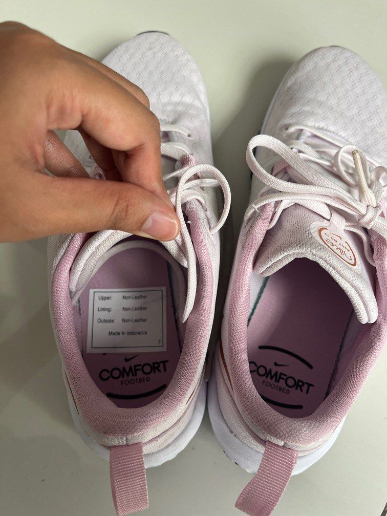 NIKE Comfort Womens Running Shoes in Lilac (size EUR39), Women's Fashion, Footwear,