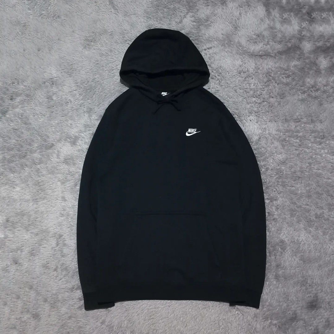 Black nike shop hoodie small logo