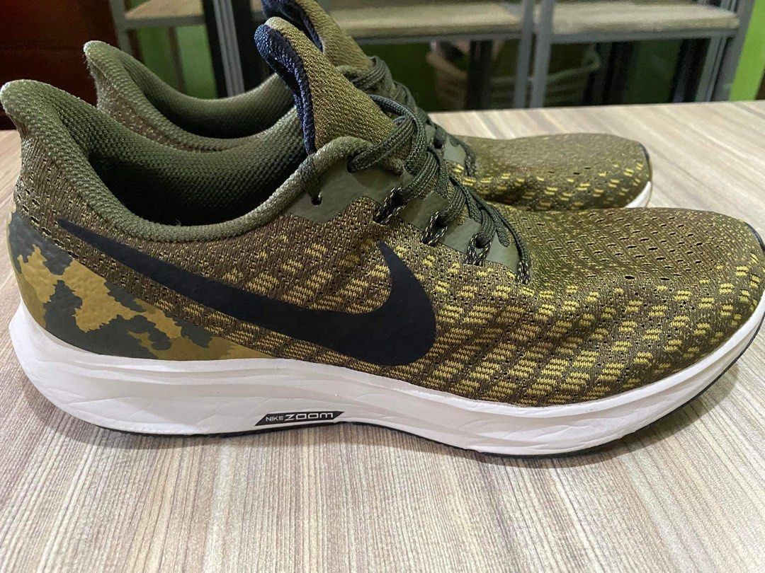 Nike Pegasus Men s Fashion Footwear Sneakers on Carousell