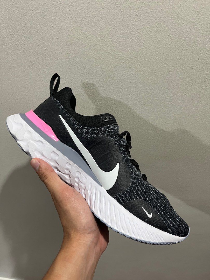 Nike React Infinity Flyknit 3 (Category: Sneakers) located in Marikina City. Submitted by cheese85 (Listing ID 1250349020, Image 3). Description: Brand new with box Selling way below SRP (8495) Size 9 US .