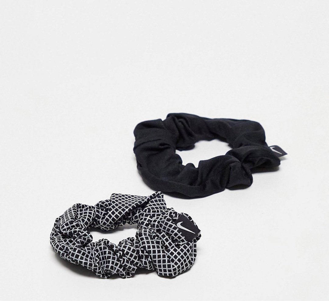 nike scrunchies
