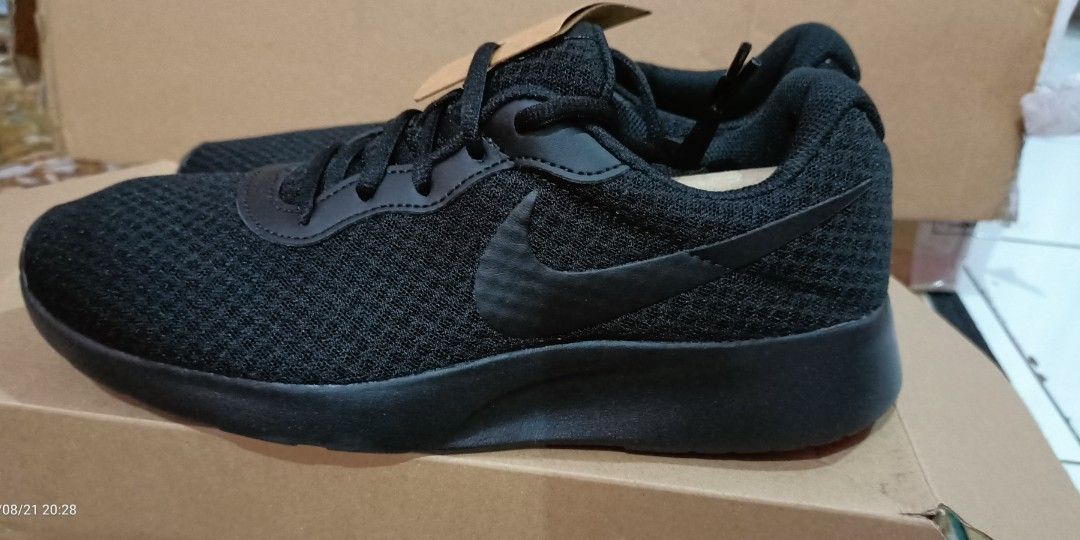 Nike Tanjun Triple Black Original New Item Women s Fashion