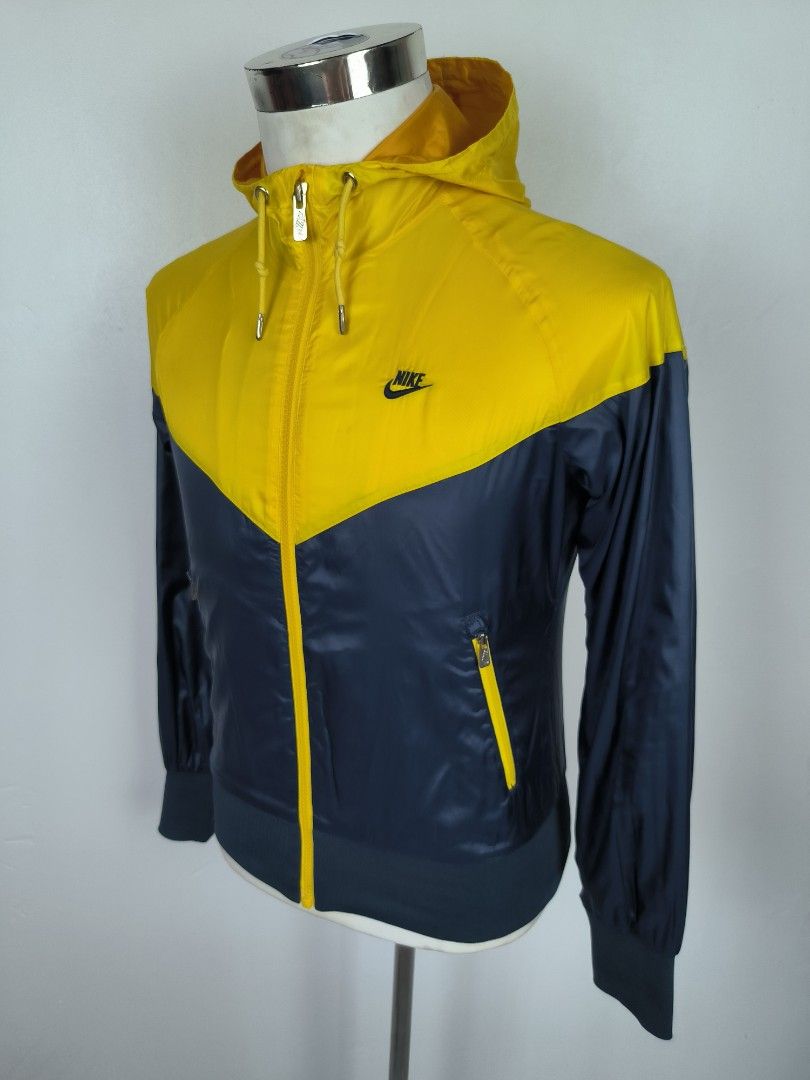 Nike windrunner xs online