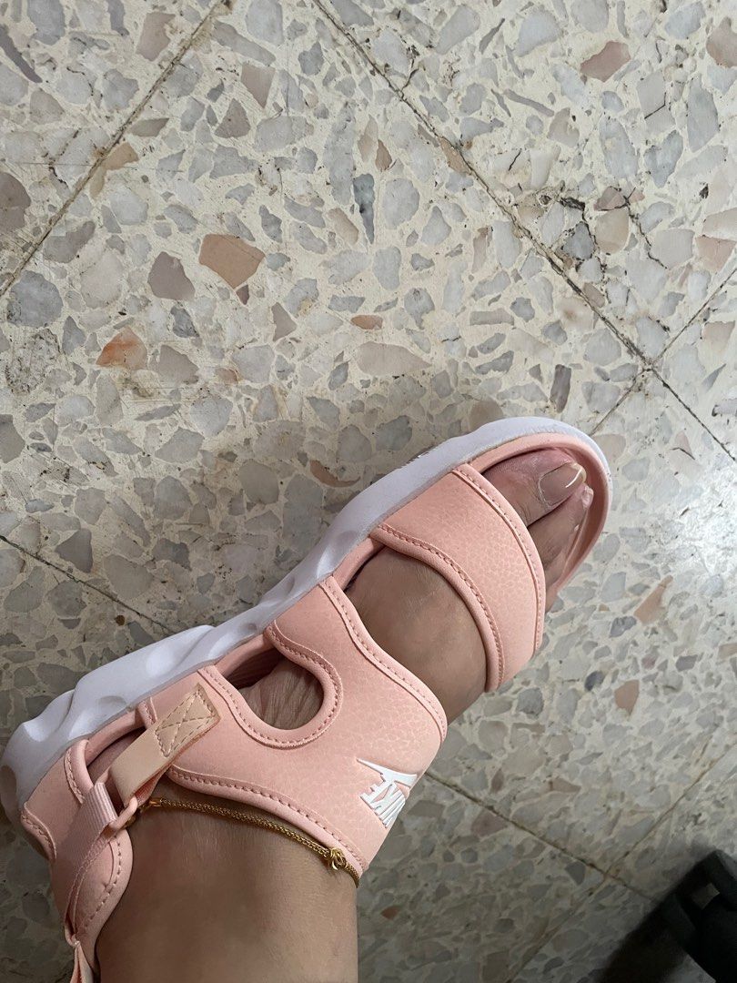 Nike Women Sandals
