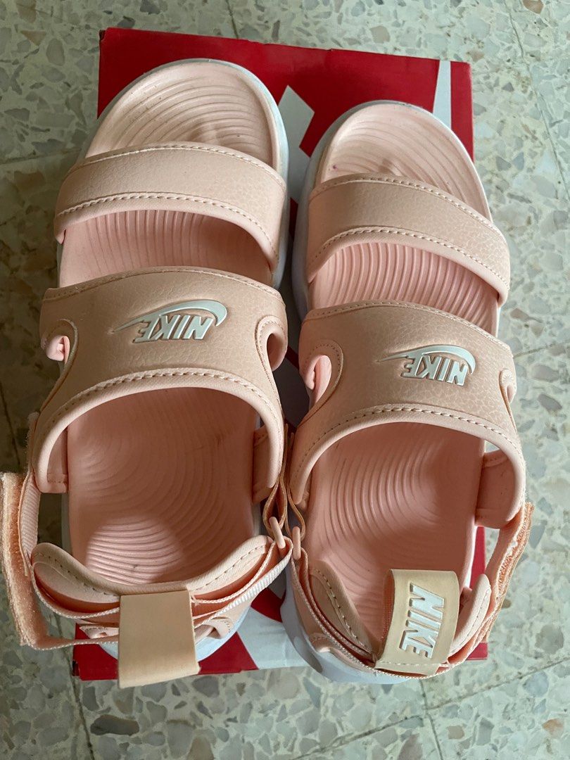 Nike outlet women sandals