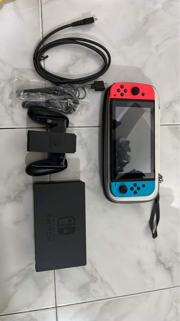 Nintendo Switch Console_HAD-S-JXE-C3 model, Video Gaming, Video Game ...