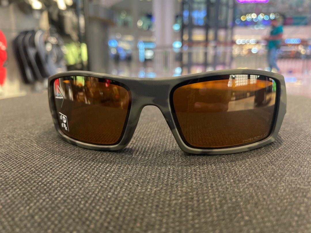 Oakley clearance fuel can