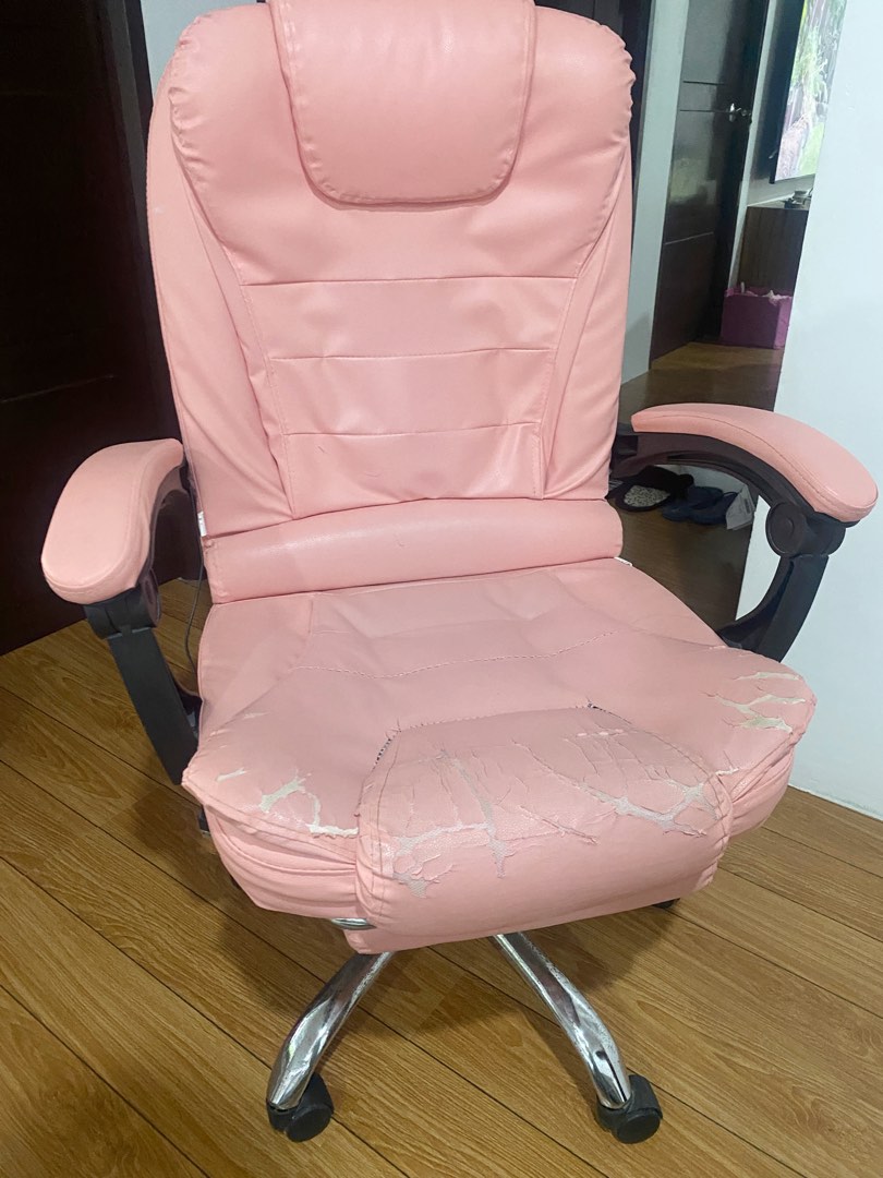 Office Chair with Foot Rest, Furniture & Home Living, Furniture, Chairs