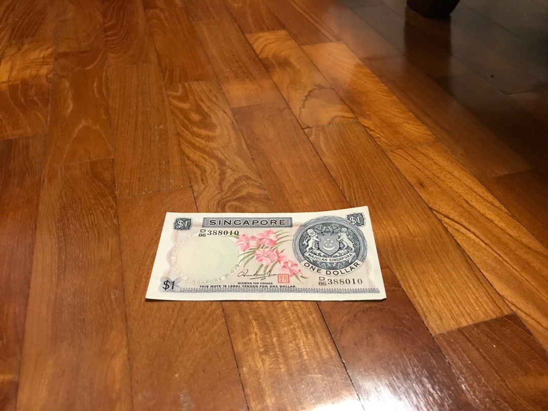 Old note (Category: Currency) located in Singapore. Submitted by benwong80 (Listing ID 1250359027, Image 1). Description: Orchid series .