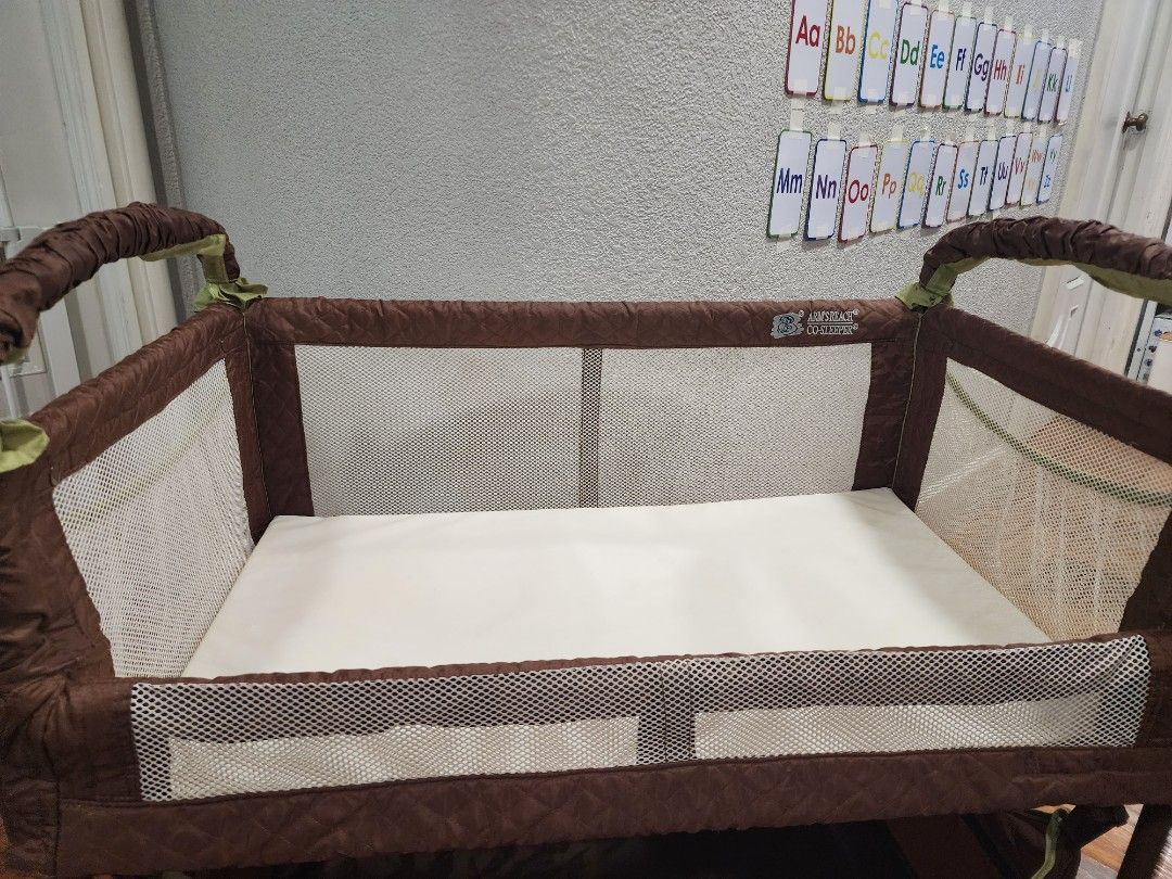 Wood Arm's Reach Co Sleeper Brown Sleeping Co Sleeper