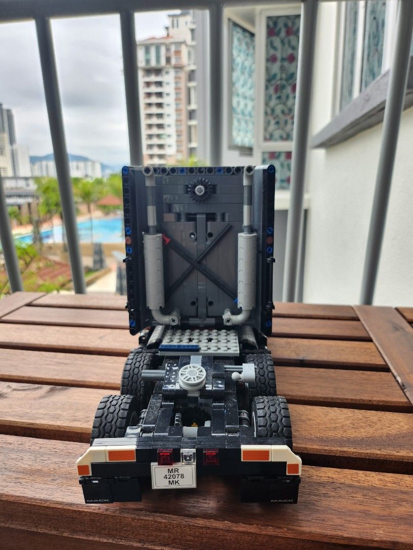 Lego mack anthem alternate shop
